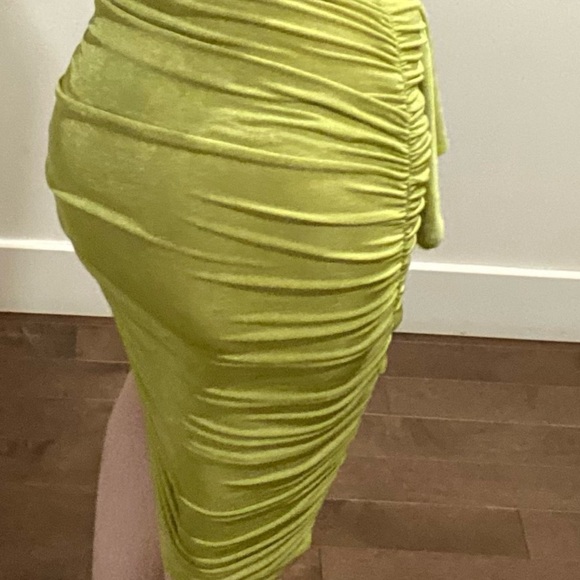 SHEIN - green ruched super stretch skirt for women Size XS - Picture 5 of 14